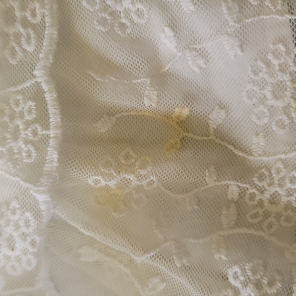 Carter's lace skirt 24M - Picture 3 of 6